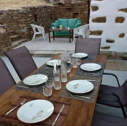 Feriehus Andros Trecking Paradise By 